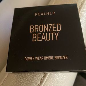 Realher Bronzed Beauty